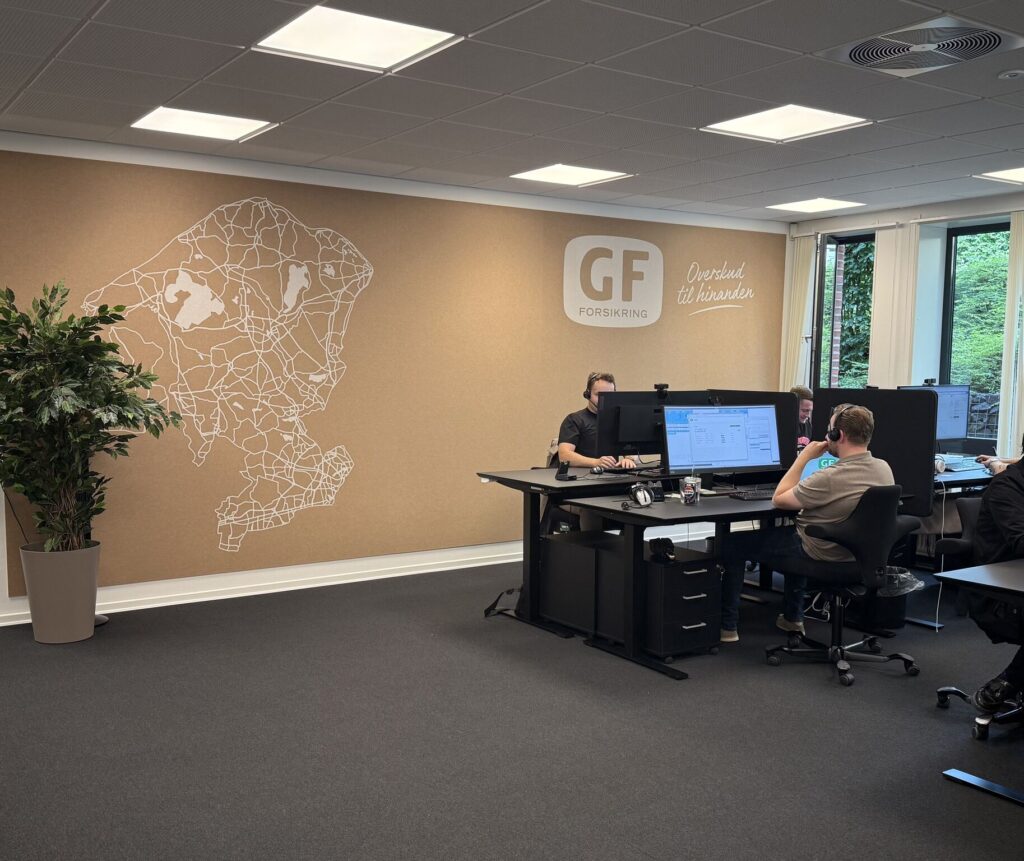 Moderne kontor med Akustik filt på væg