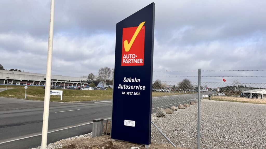 Skilt for Saholm Autoservice