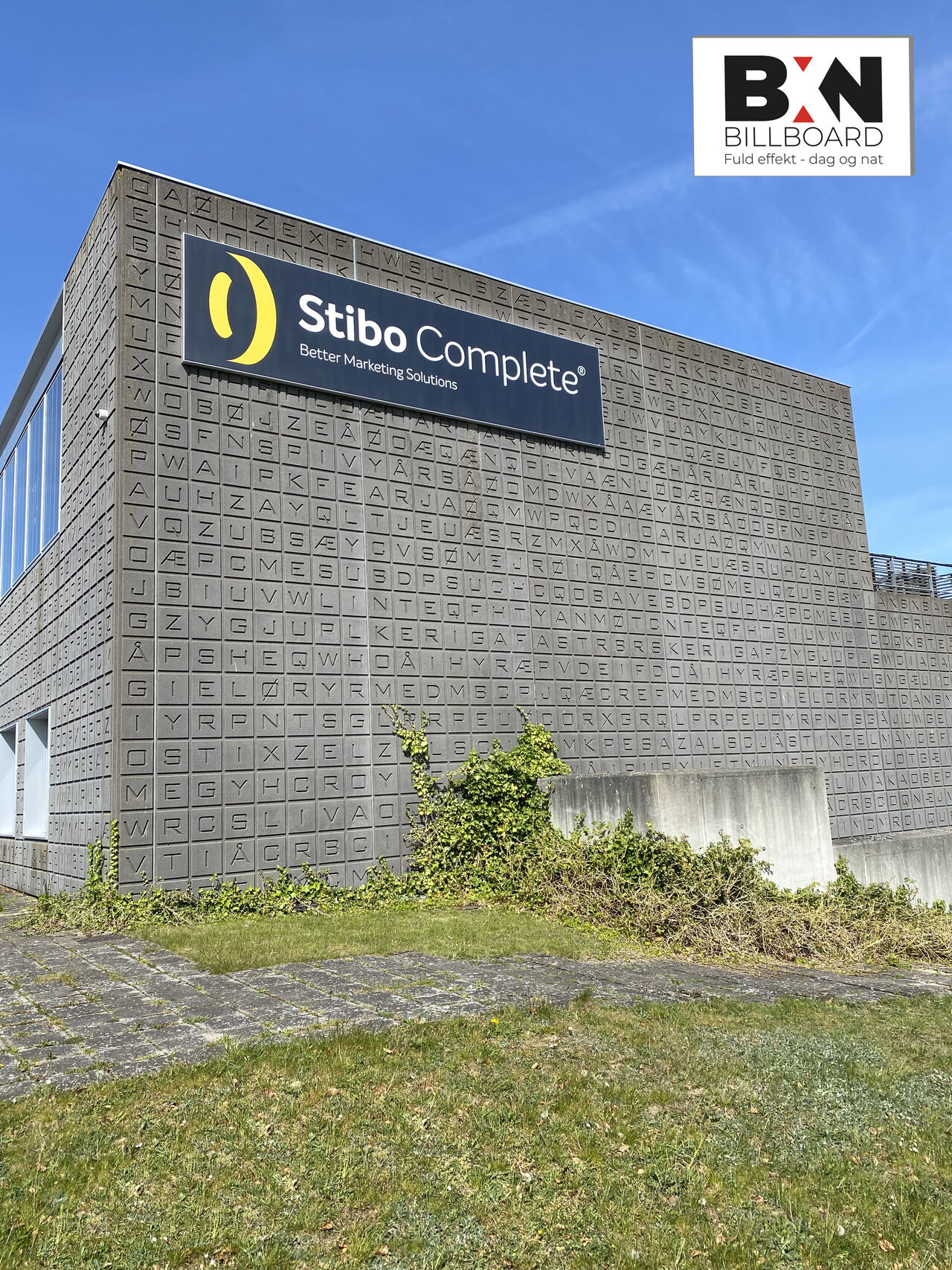 Bygning med StiboComplete skilt