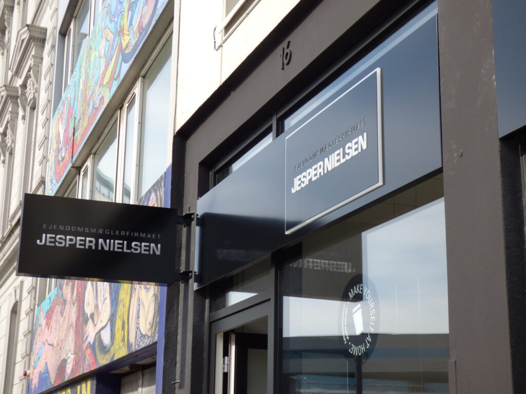 Ejendomsmæglerfirmaet Jesper Nielsen